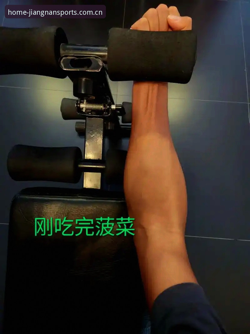 很多人以为，体育平台的版本升级无非是换个皮肤、修几个bug，没什么好关注的——但直到真遇到旧账号登不上去、比赛数据延迟到让人摔手机的时候，才意识到版本更迭里藏着大学问。